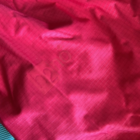 Patagonia Rain Coat XS Hot Pink Like New - Picture 6 of 6